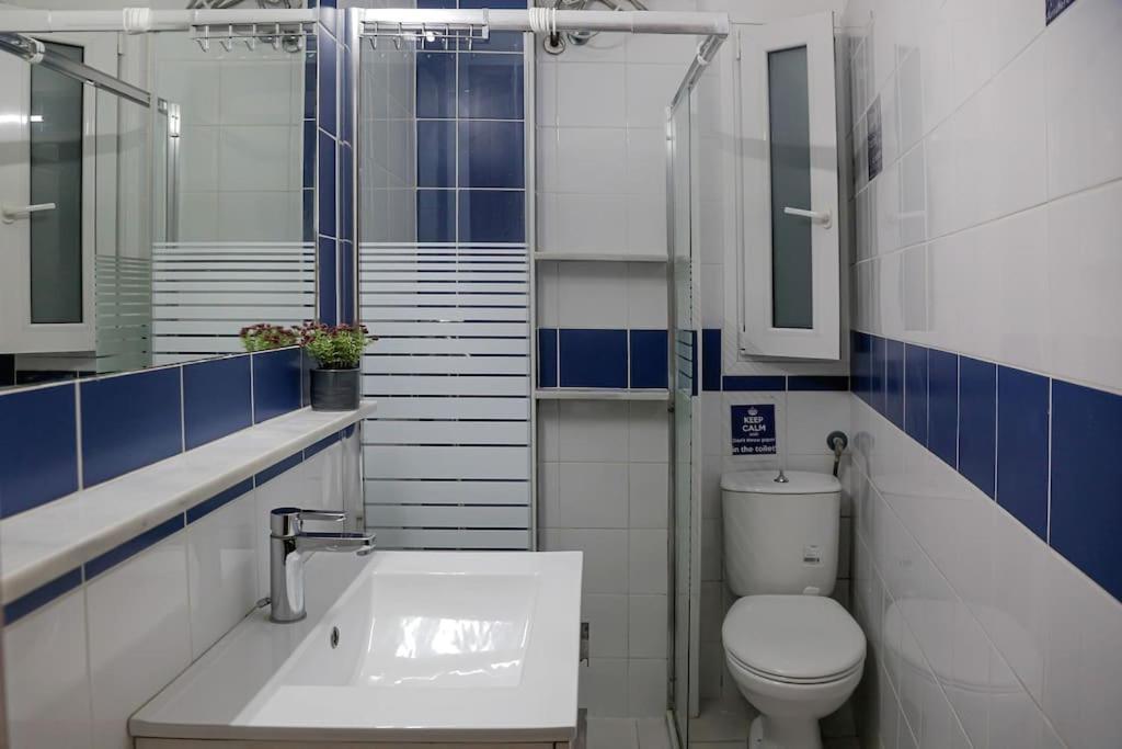 Apartment At Eksarhia Center Athen